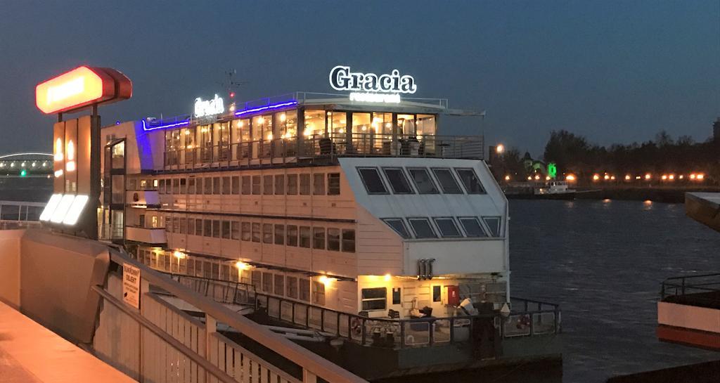 Botel Gracia Bratislava Exterior photo