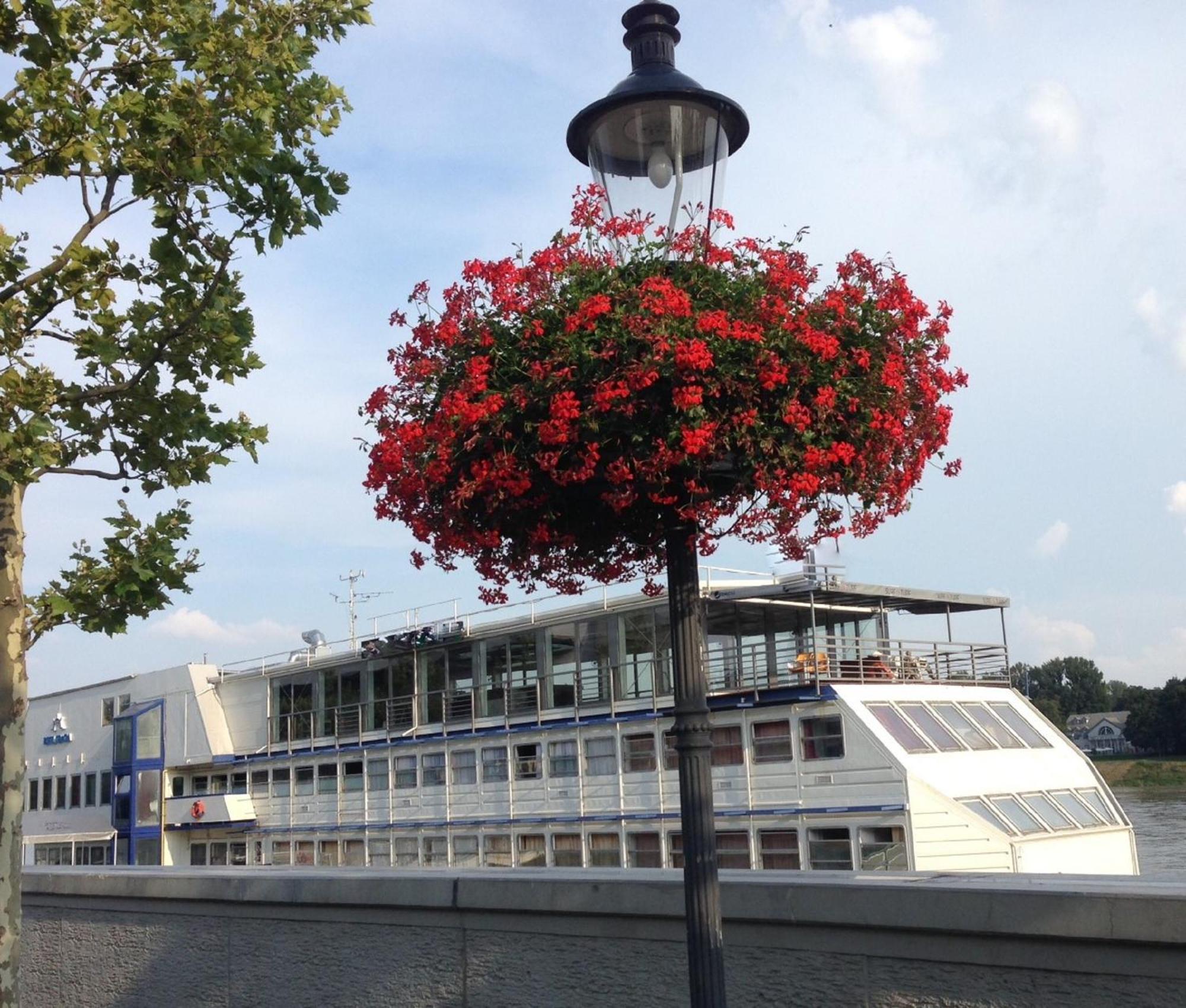 Botel Gracia Bratislava Exterior photo